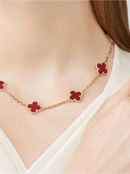 Jewelry - Gold Chain Necklace with Red Clover Motifs
